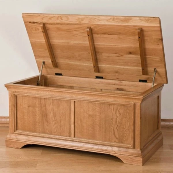 Annecy Blanket Box