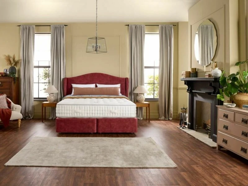 Harrison Spinks Ruby 12500 Divan