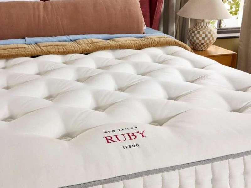 Harrison Spinks Ruby 12500 Divan